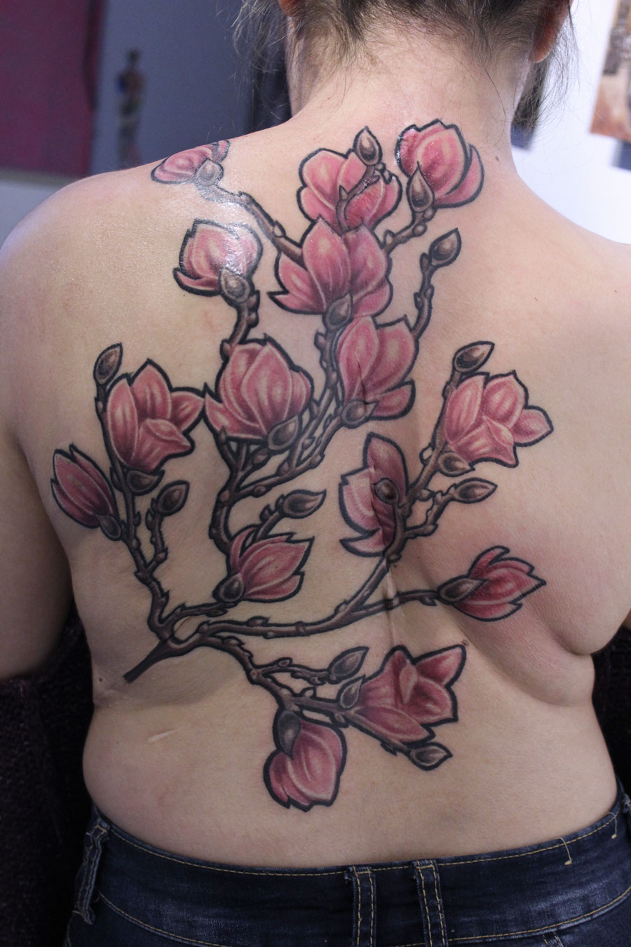 magnolia-back-tattoo-abyss