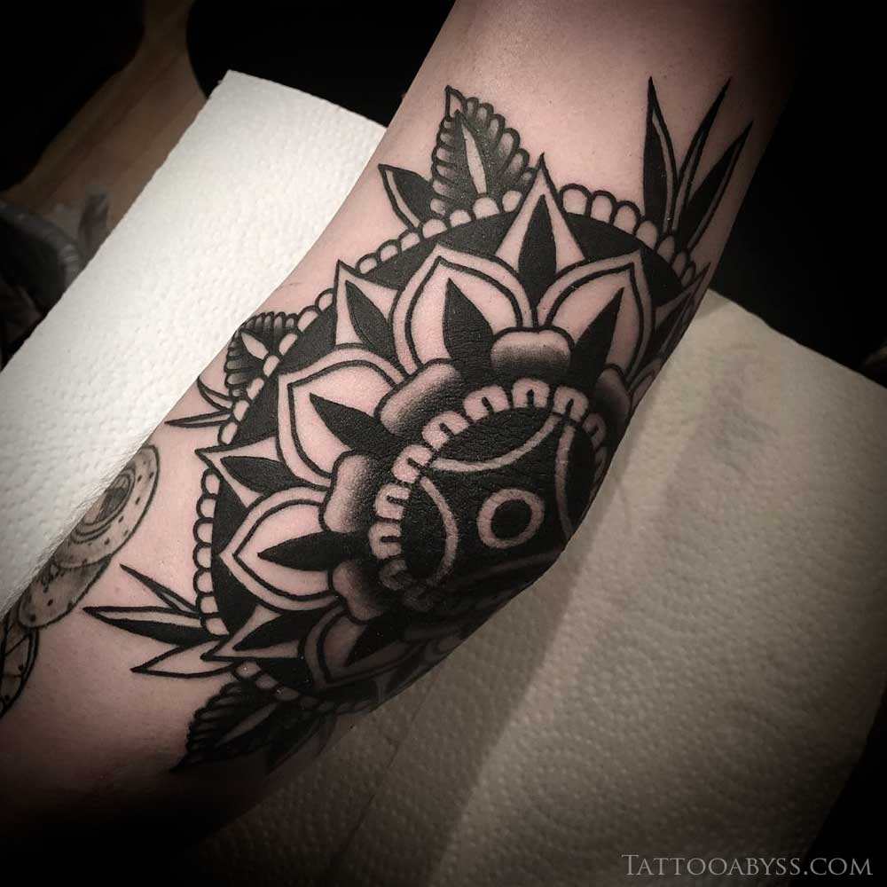 True Alchemy Tattoo - Elbow mandala by @jonjamescase 🌀for bookings with  Jon please Dm/Email: truealchemytattoo@gmail.com or WhatsApp 0725172675 💌 # tattoo #tattoos #mandala #mandalatattoos #dotwork #dotworktattoo  #ornamentaltattoo #geometrictattoo ...