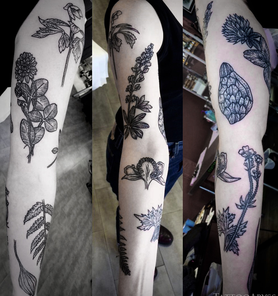 floral-sleeve-tattoo-abyss