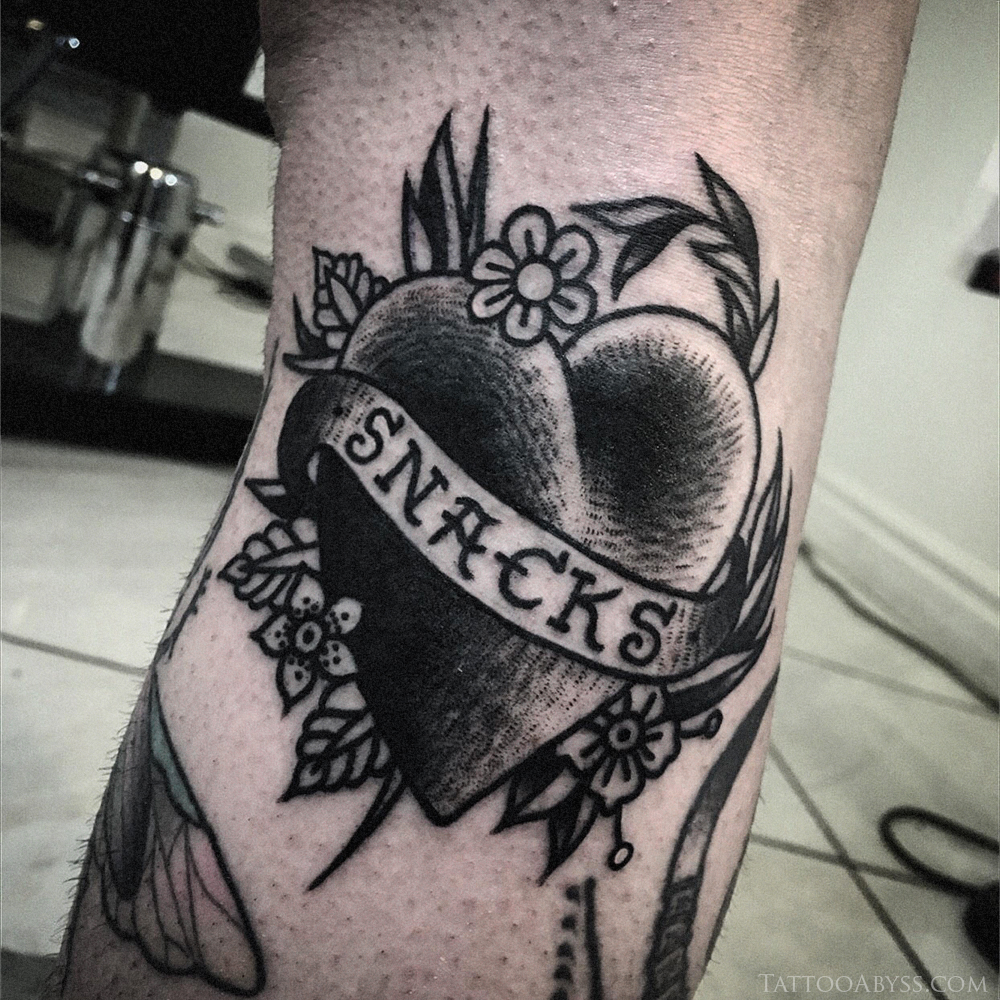 heart-flowers-text-traditional-tattoo-abyss