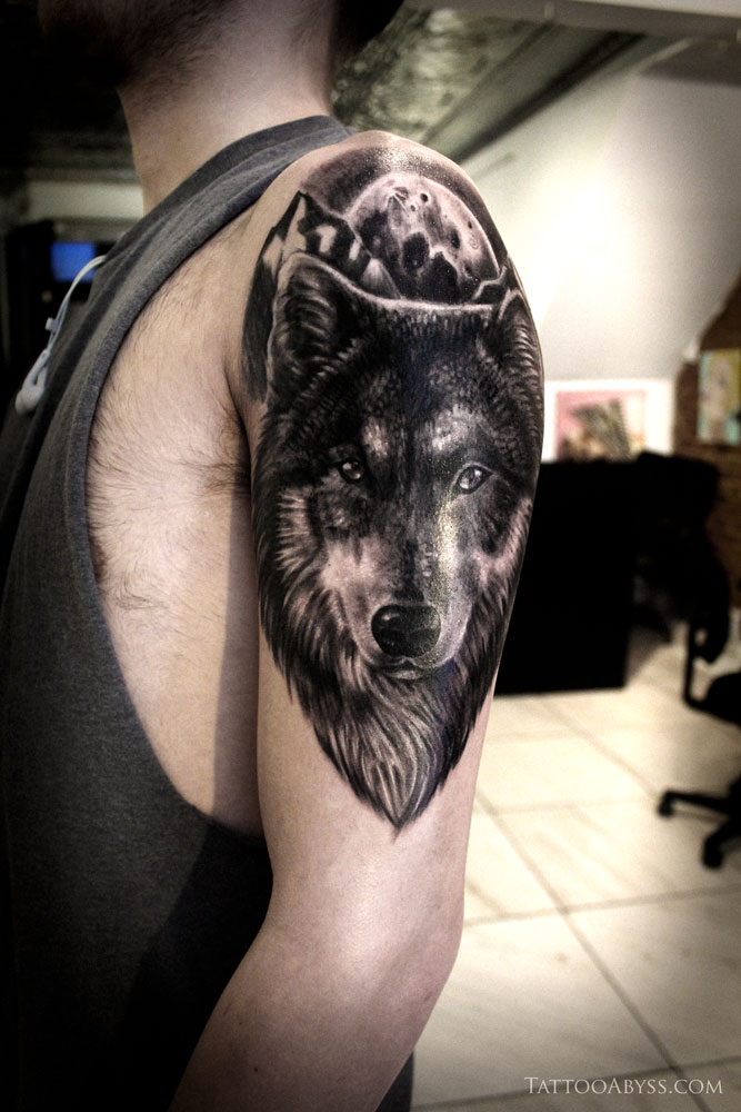 Wolf tattoo by Brandon Bec  Photo 29830