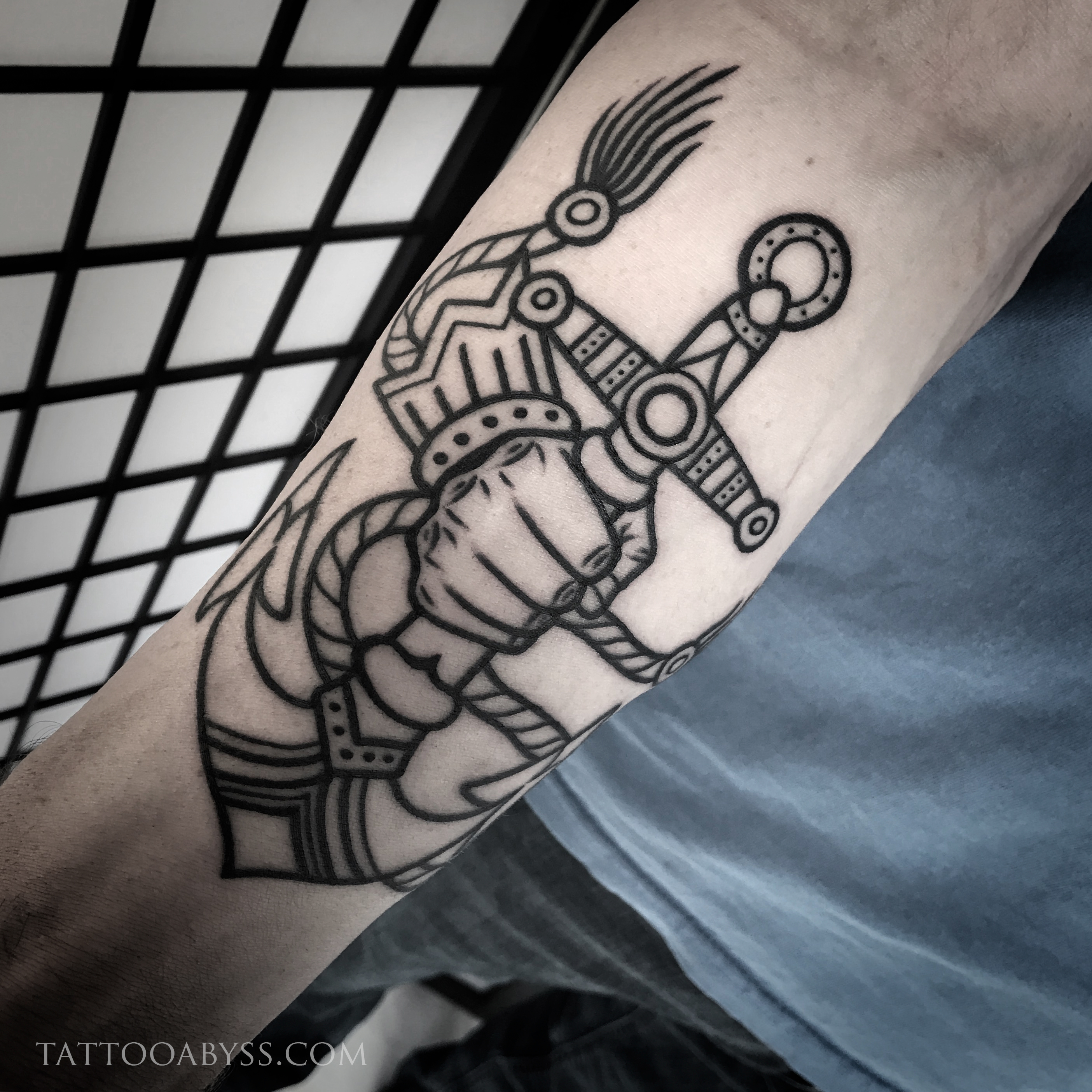anchor-hand-adz-tattoo-abyss