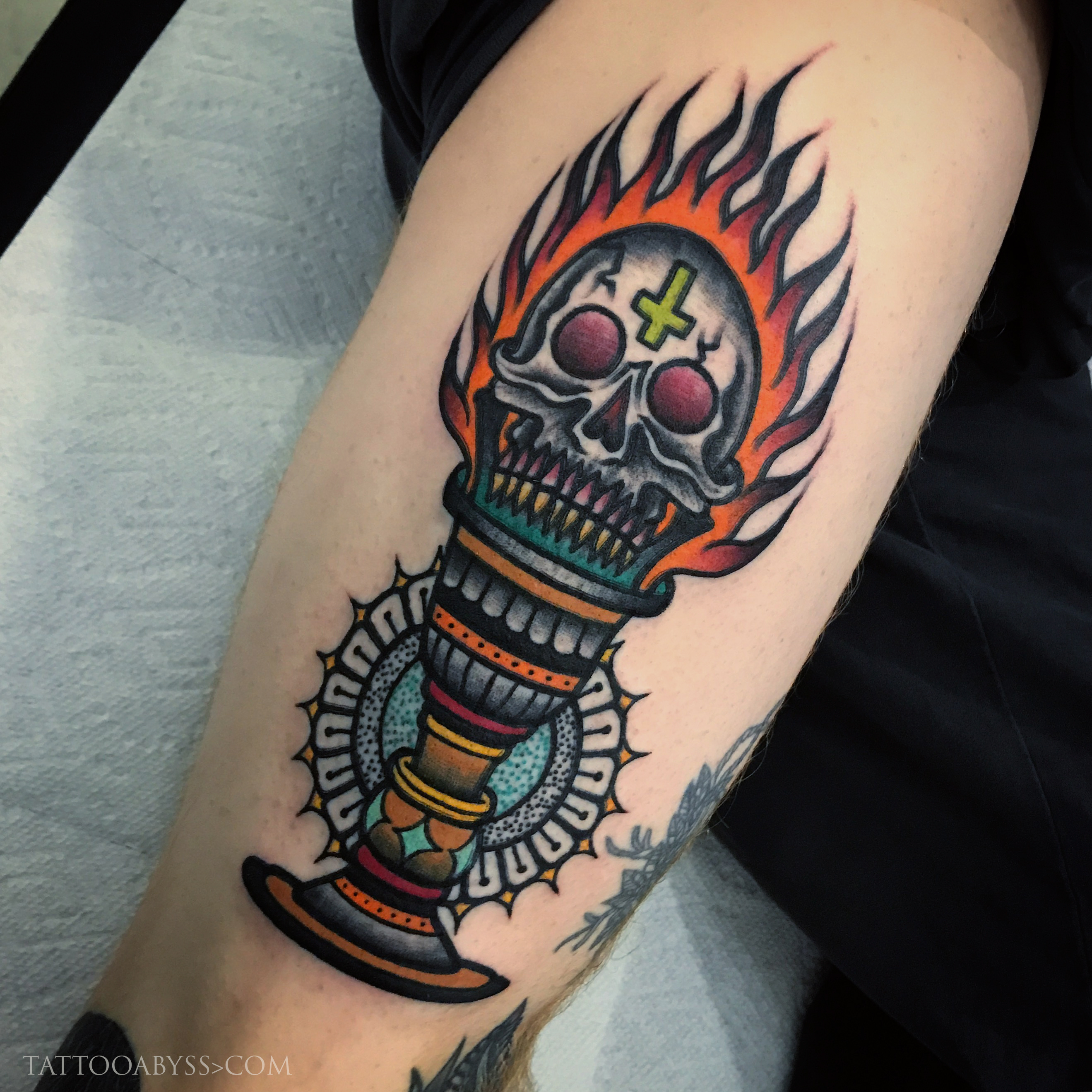 skull-torch-adz-tattoo-abyss