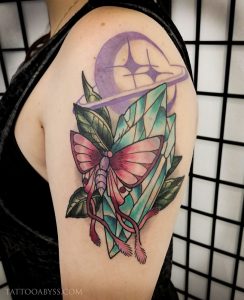 moth-crystals-devon-tattoo-abyss