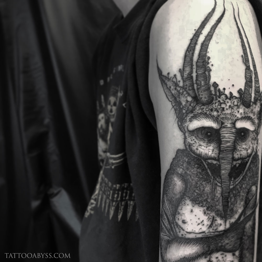 demon2-chloe-tattoo-abyss
