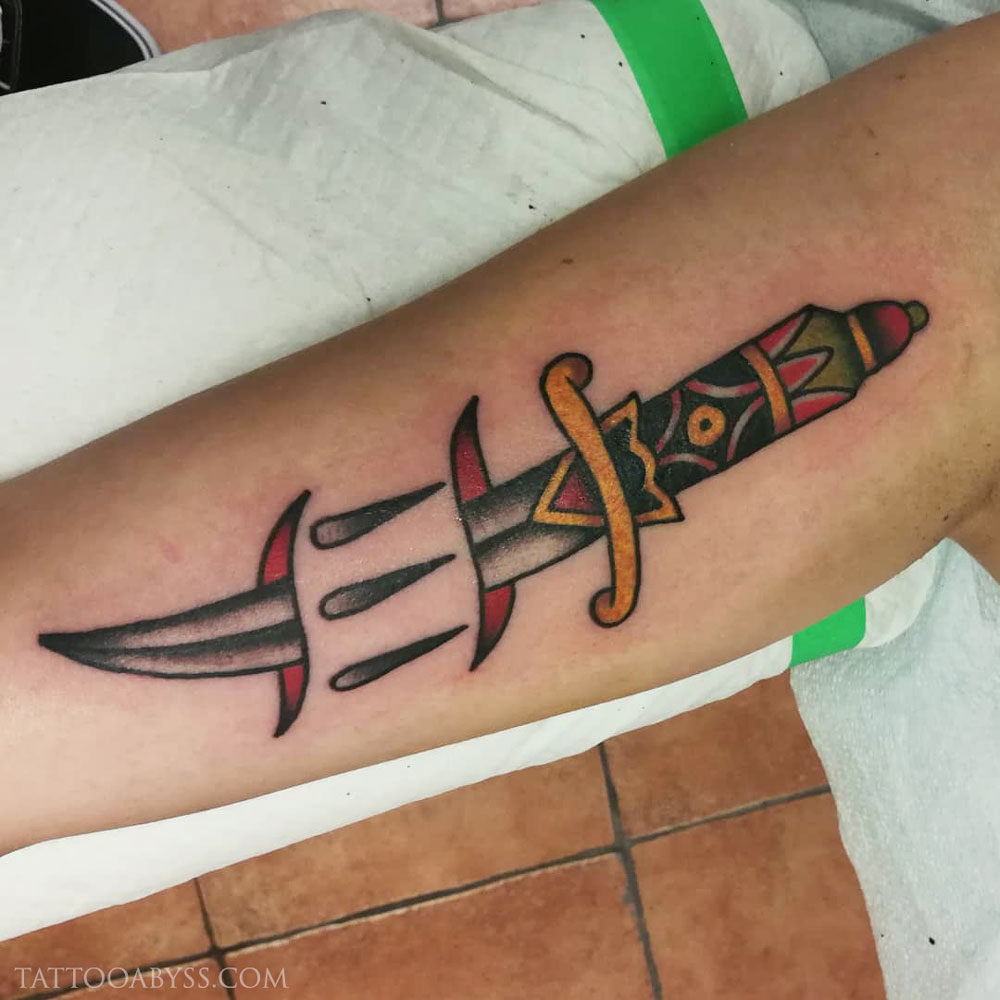 dagger-vp-tattoo-abyss