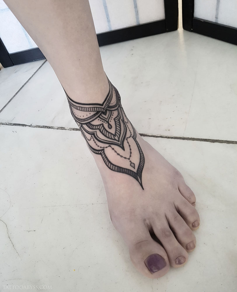 ornate-foot-abby-tattoo-abyss