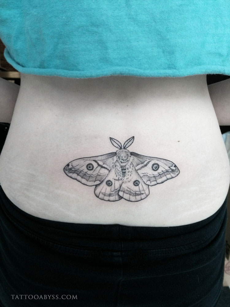 moth-2-camille-tattoo-abyss