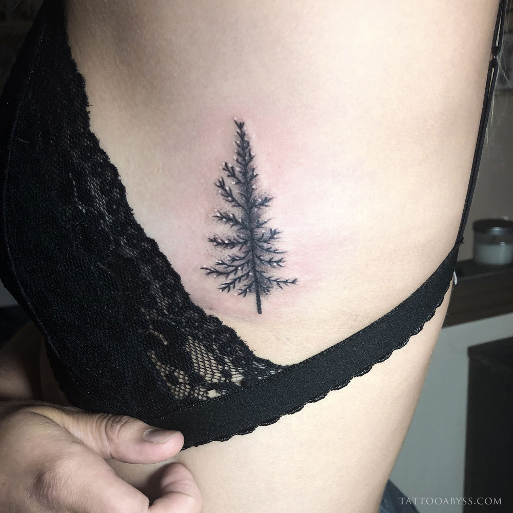 pine-tree-liane-tattoo-abyss