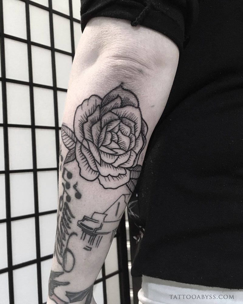 rose-angel-tattoo-abyss