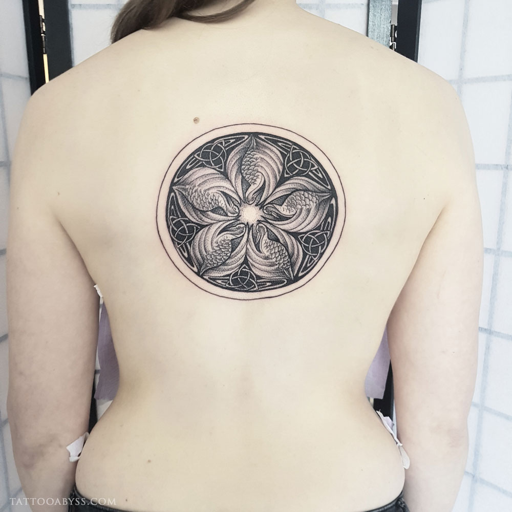 japanese-circle-abby-tattoo-abyss
