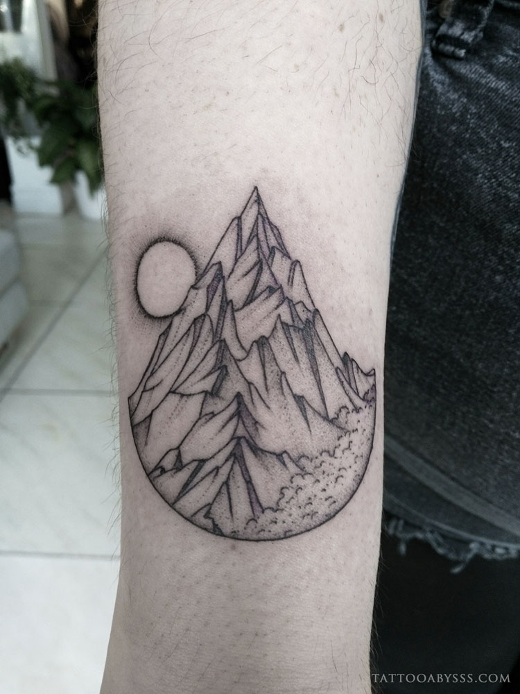 mountains-camille-tattoo-abyss