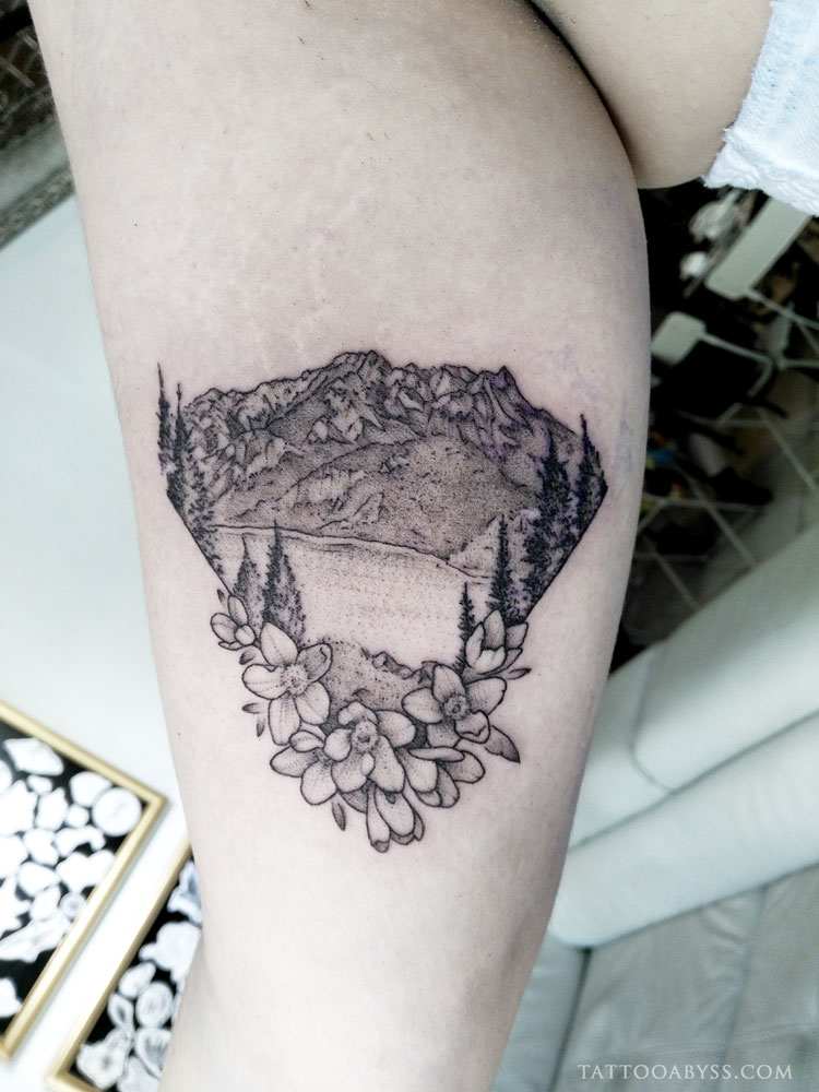 mayflowers-mountains-camille-tattoo-abyss