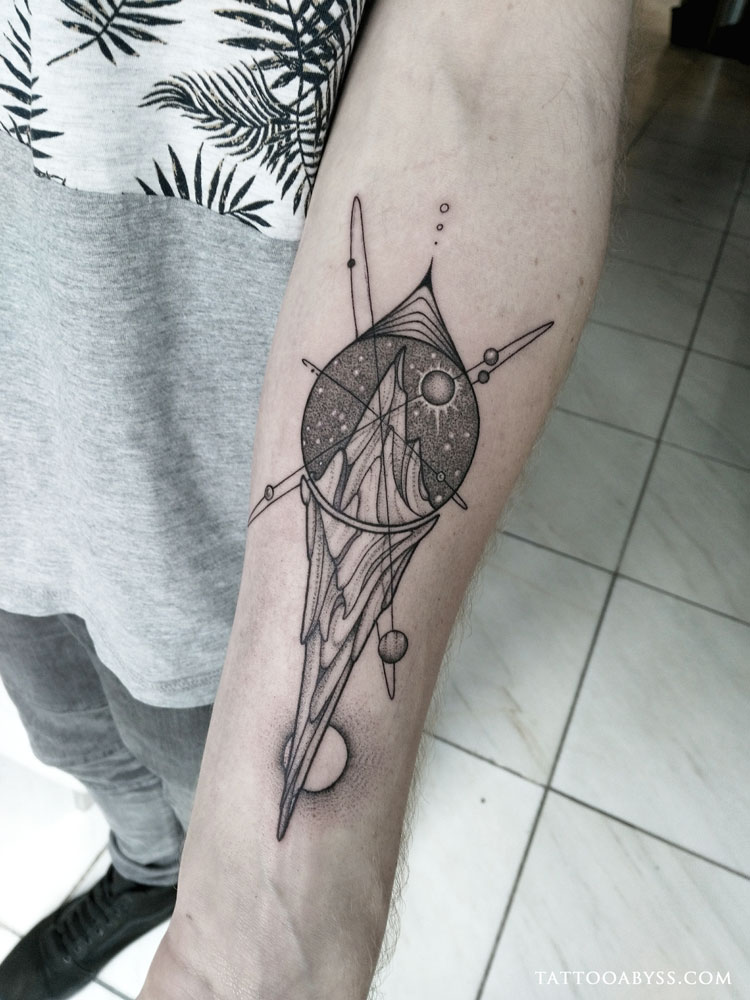 mountain-space-camille-tattoo-abyss