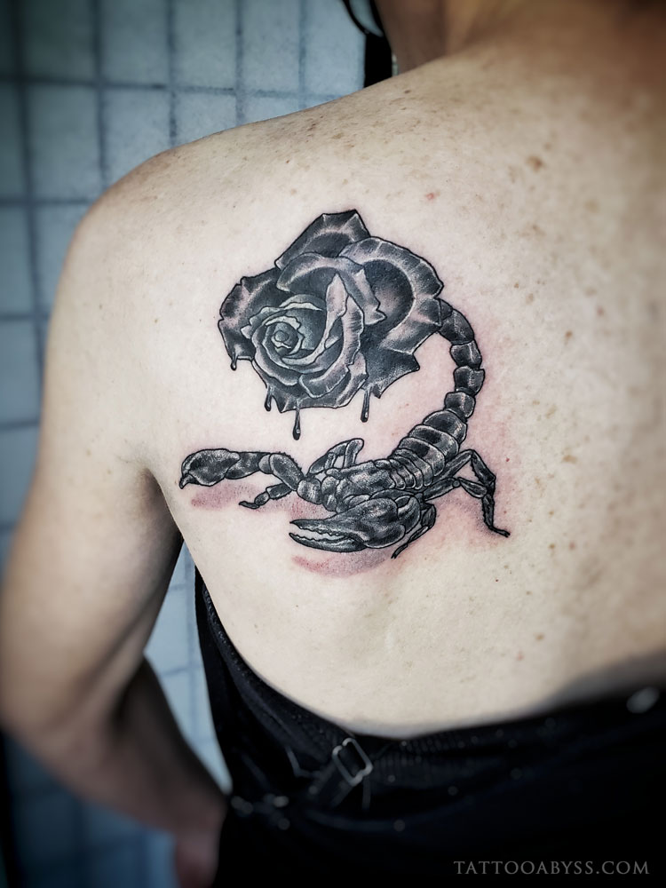 scorpion and rose by Raphael Barros TattooNOW