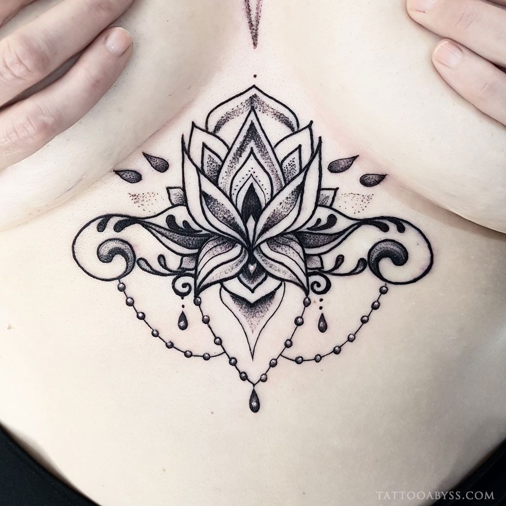 Lotus mandala - Tattoo Abyss Montreal