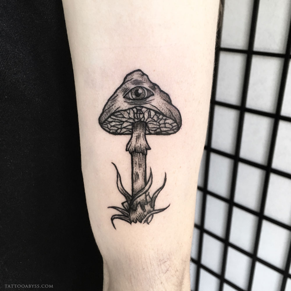 Mushroom Tattoo Abyss Montreal