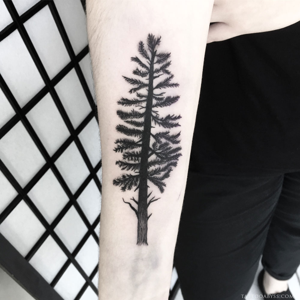 Tree - Tattoo Abyss Montreal