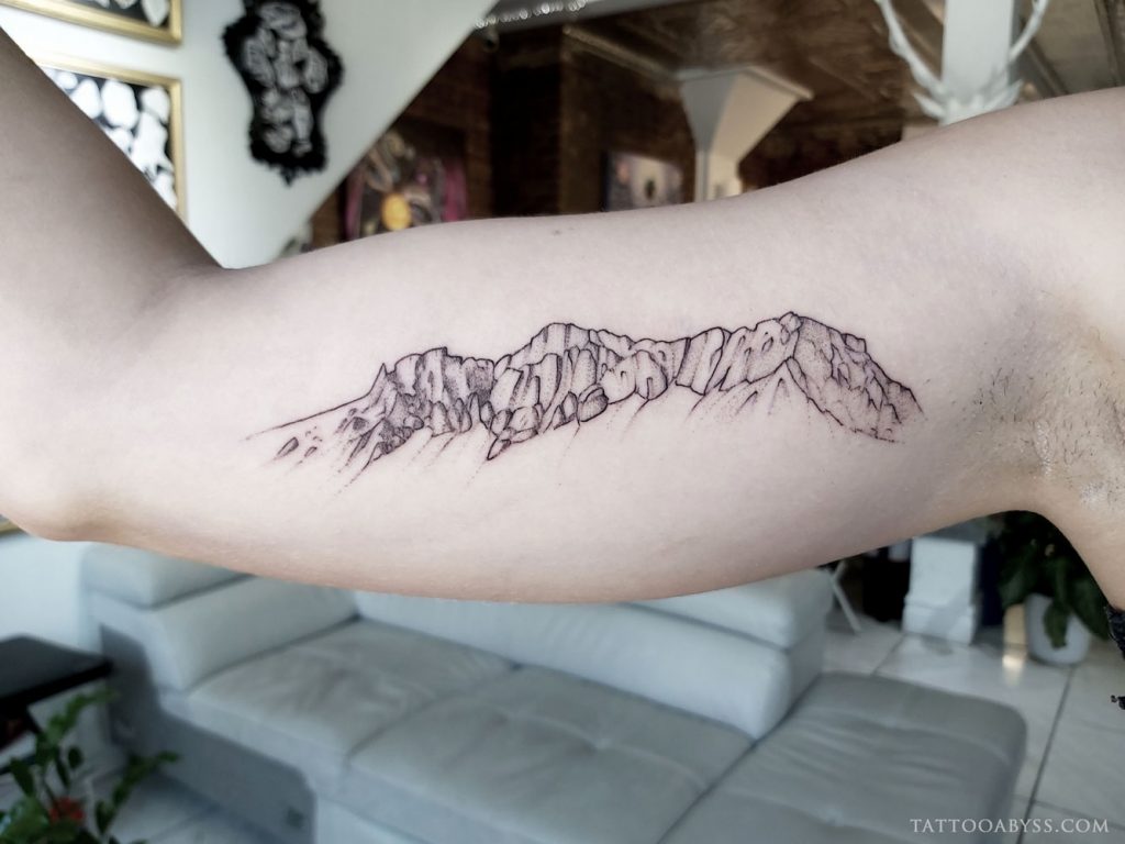 Elegant Paperclip-inspired Back Tattoo with Round Mountains Stock  Illustration - Illustration of elegant, ideas: 284673410