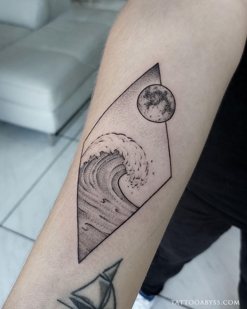 Geometric wave - Tattoo Abyss Montreal