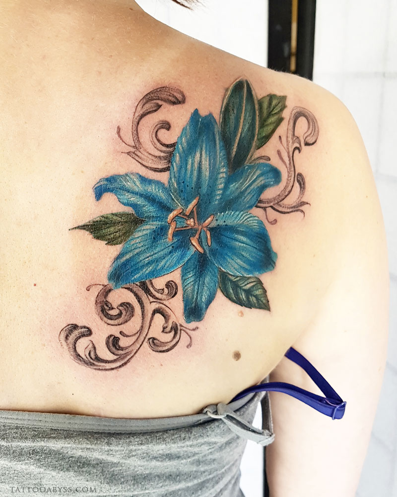 50 Delightful Lily Flower Tattoos On Shoulder - Flower Tattoo Pictures
