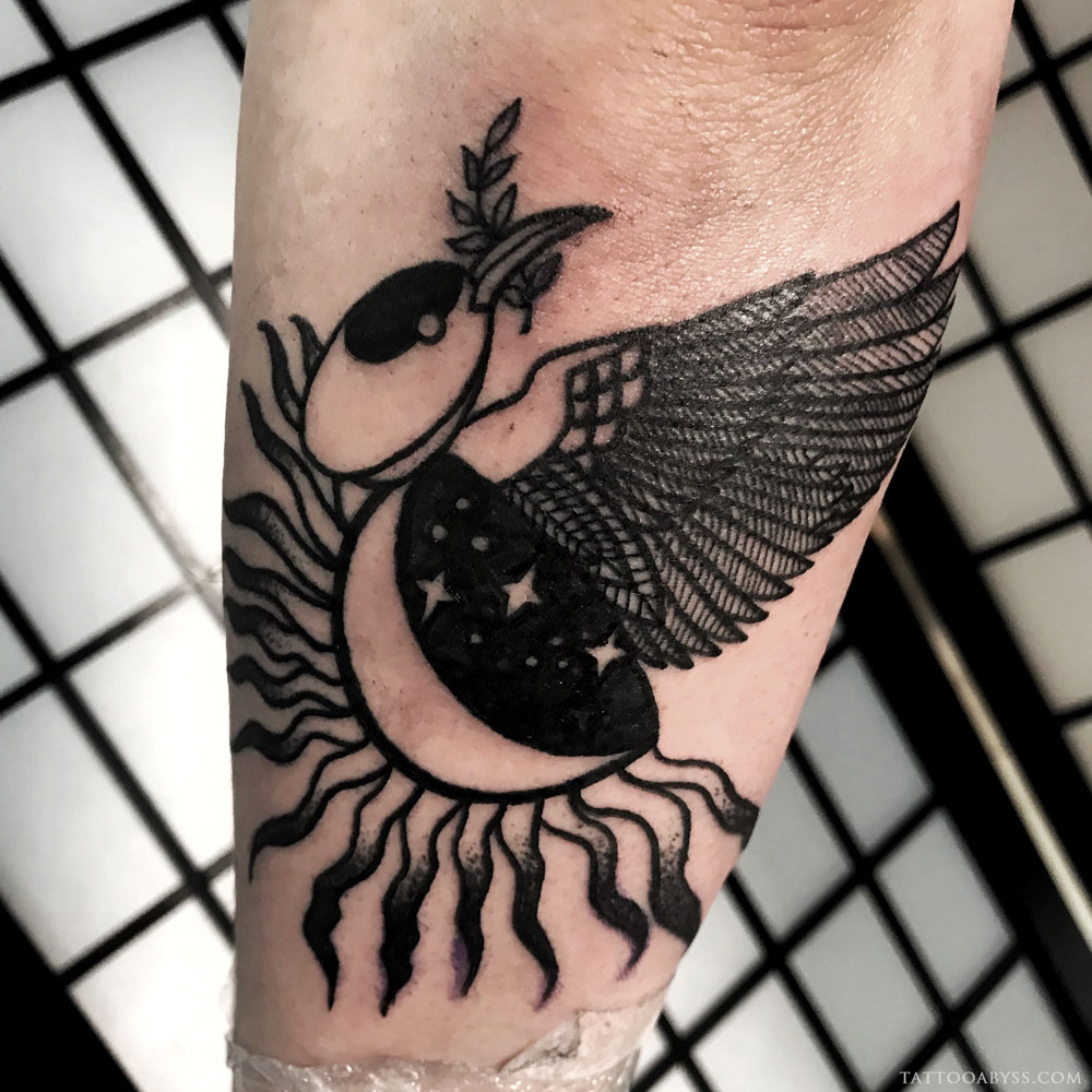 Trippy Bird - Tattoo Abyss Montreal