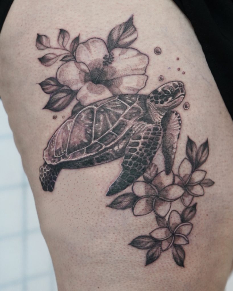 Sea Turtle with Tropical Flowers - Tattoo Abyss Montreal