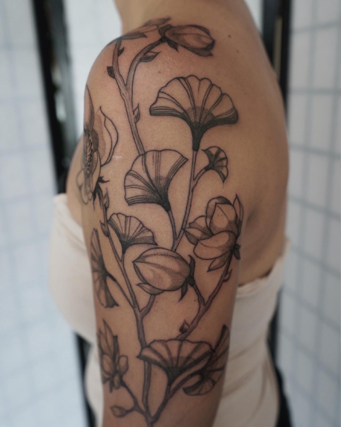 Ginkgo and Magnolia - Tattoo Abyss Montreal