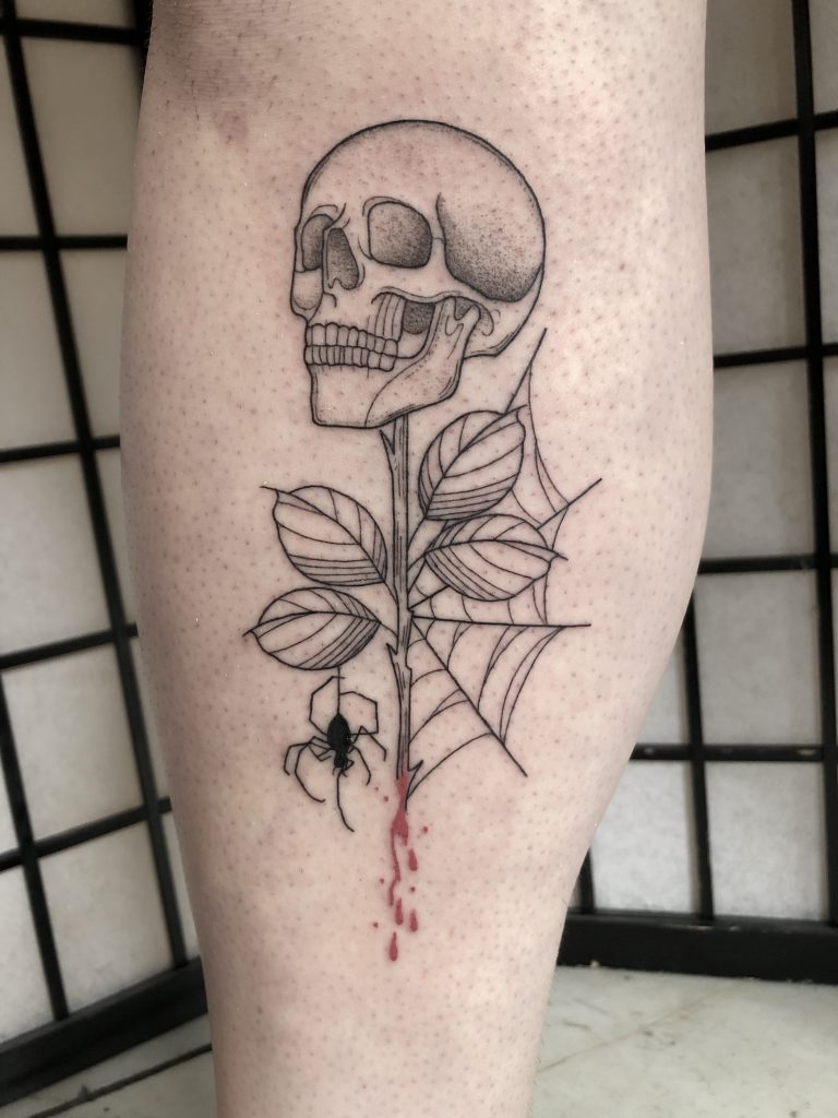 Skull Flower - Tattoo Abyss Montreal